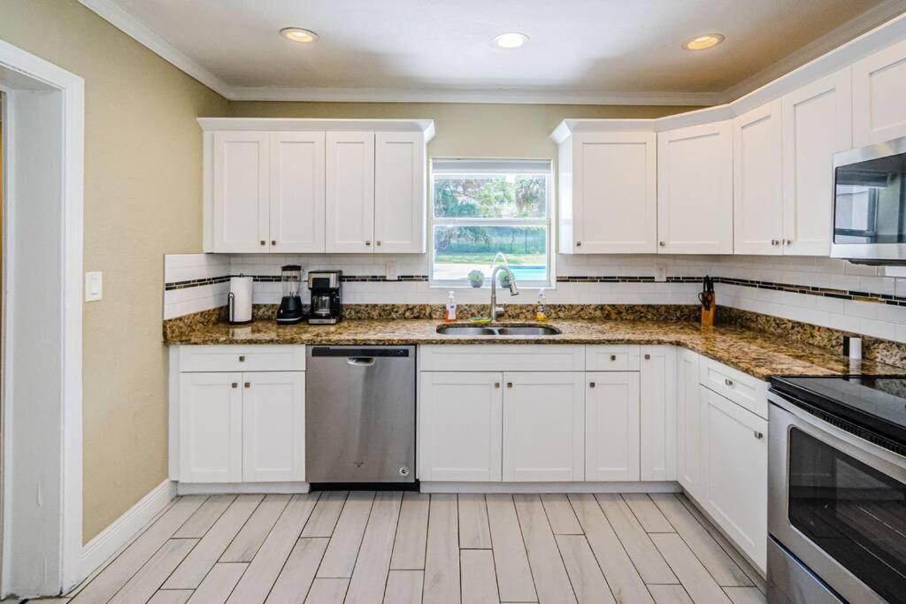 坦帕Beautiful Pool House In Old Seminole Heights!别墅 外观 照片