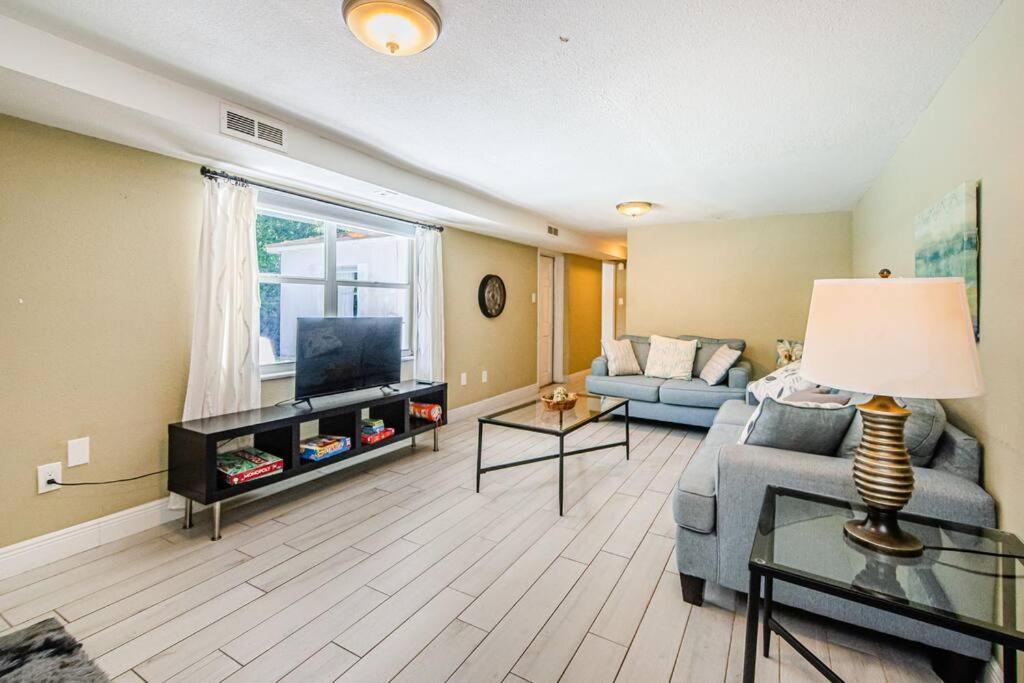 坦帕Beautiful Pool House In Old Seminole Heights!别墅 外观 照片